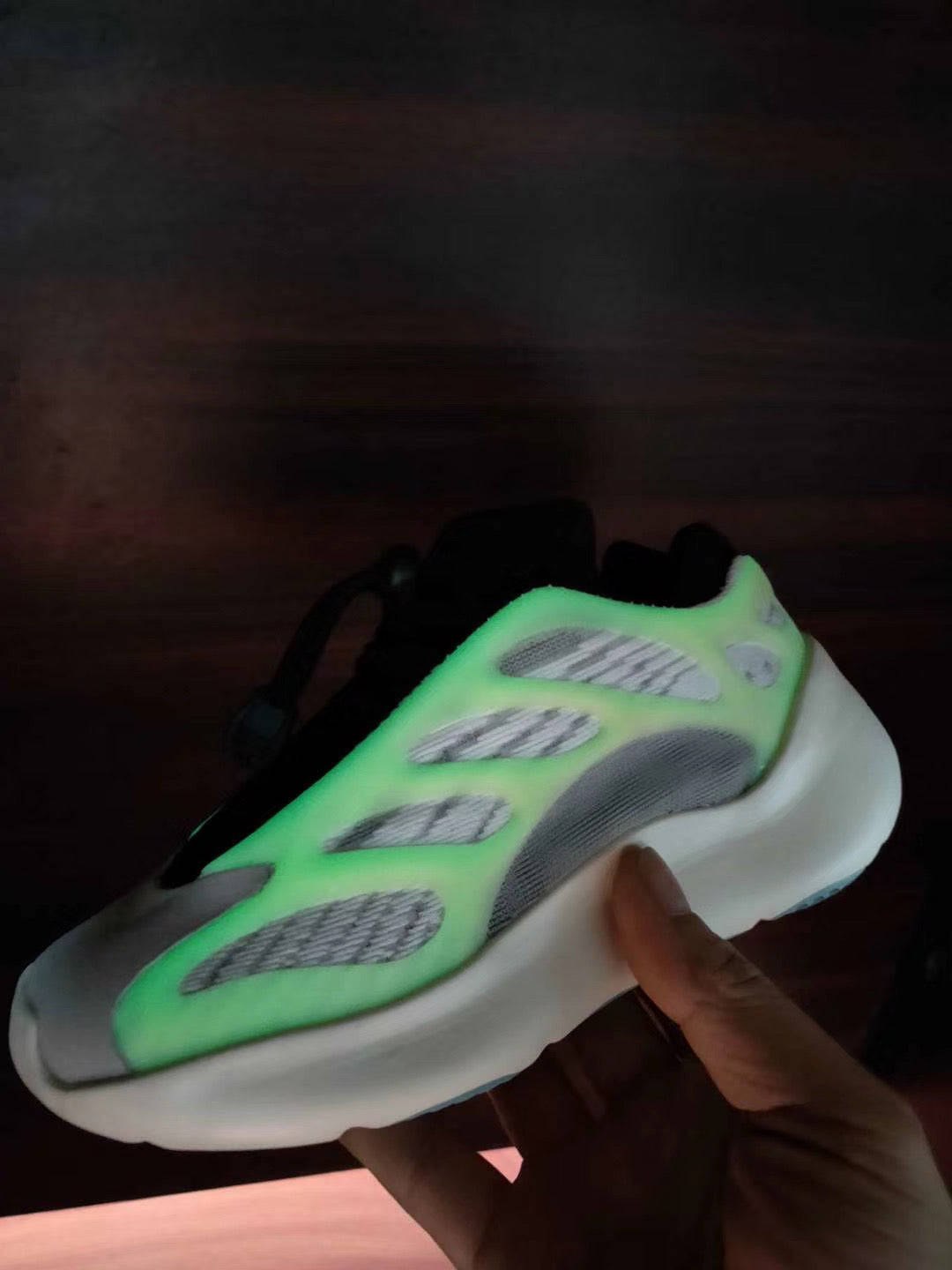 Luminous version! 700 Yeezy V3 dad shoes" gray, green