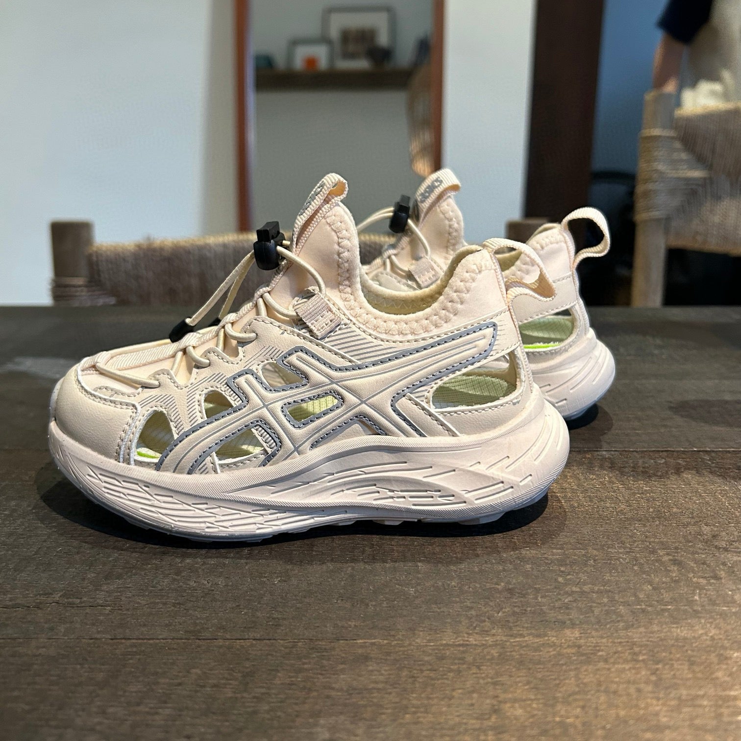 ASICS Stream Tracing Sports crocs" light beige "