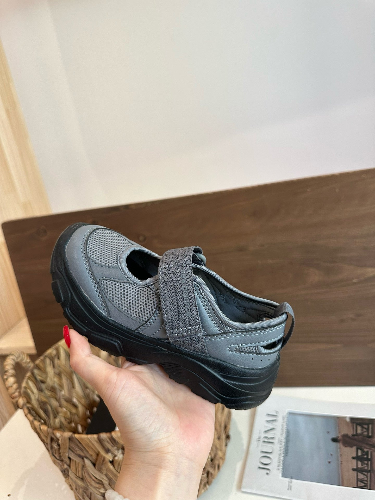 Mary Jane Closed Toe Sandals" gray & black"