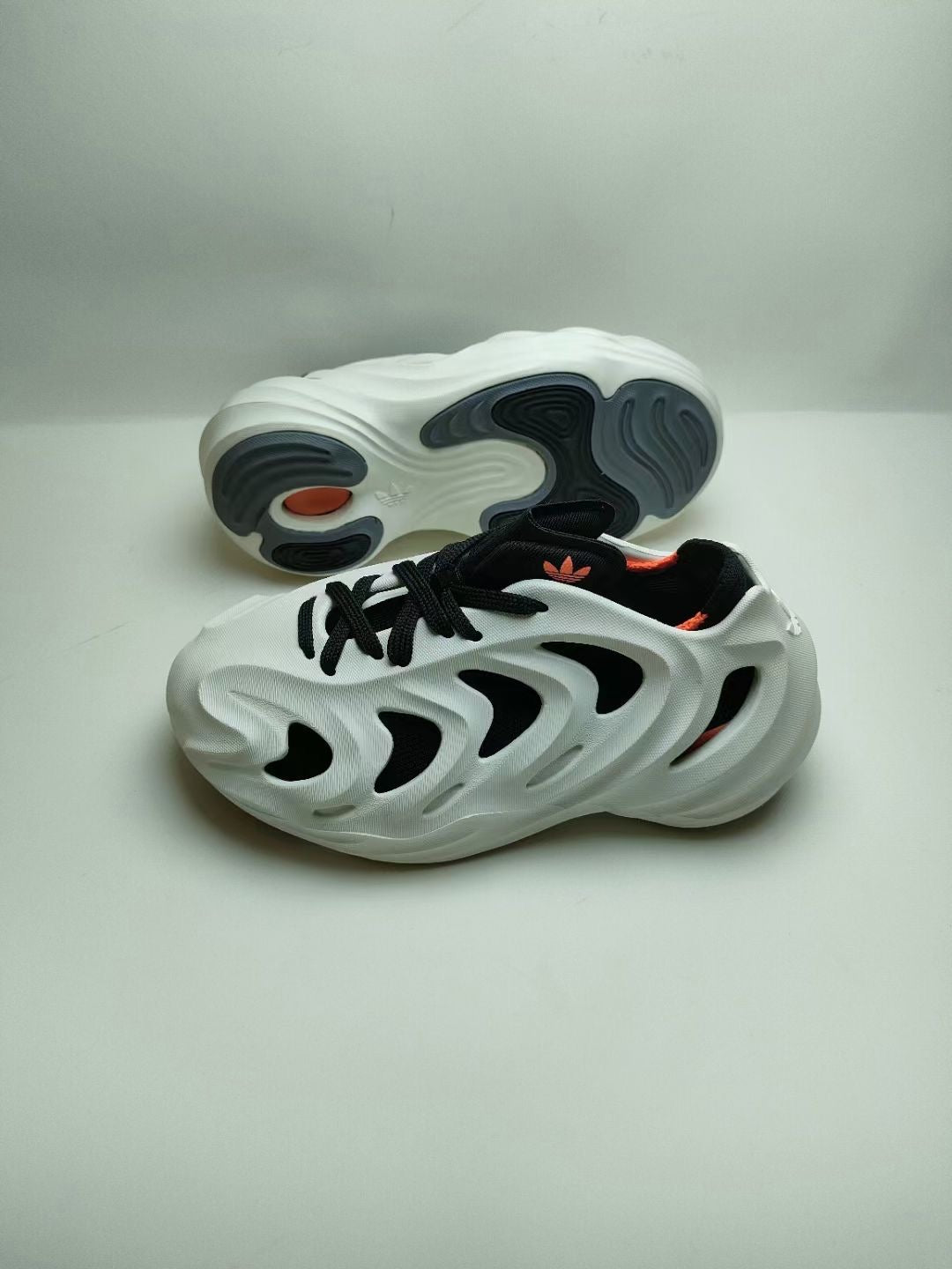 ADIDAS clover adiFOM boys and girls hole shoes " light gray"