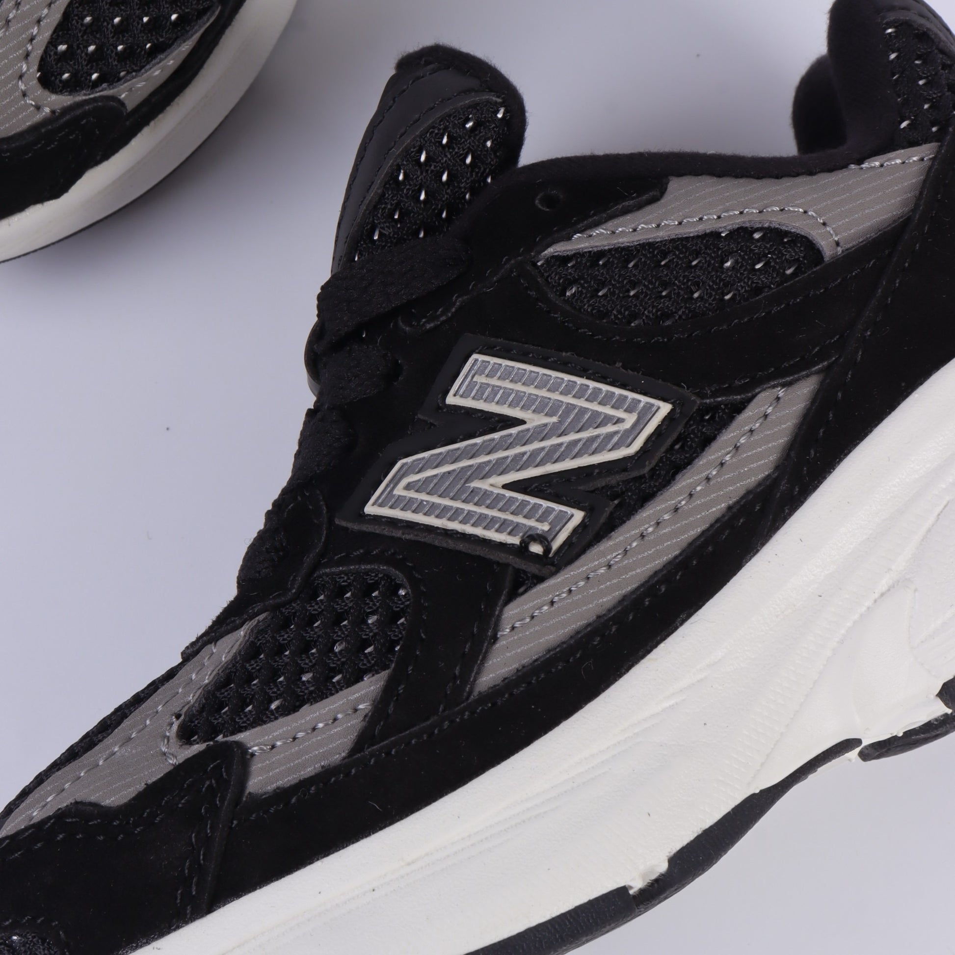 N 2010 children's shoes" black"