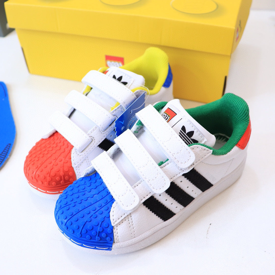 Adidas LEGO joint shell toe children's shoes" white, blue, red"