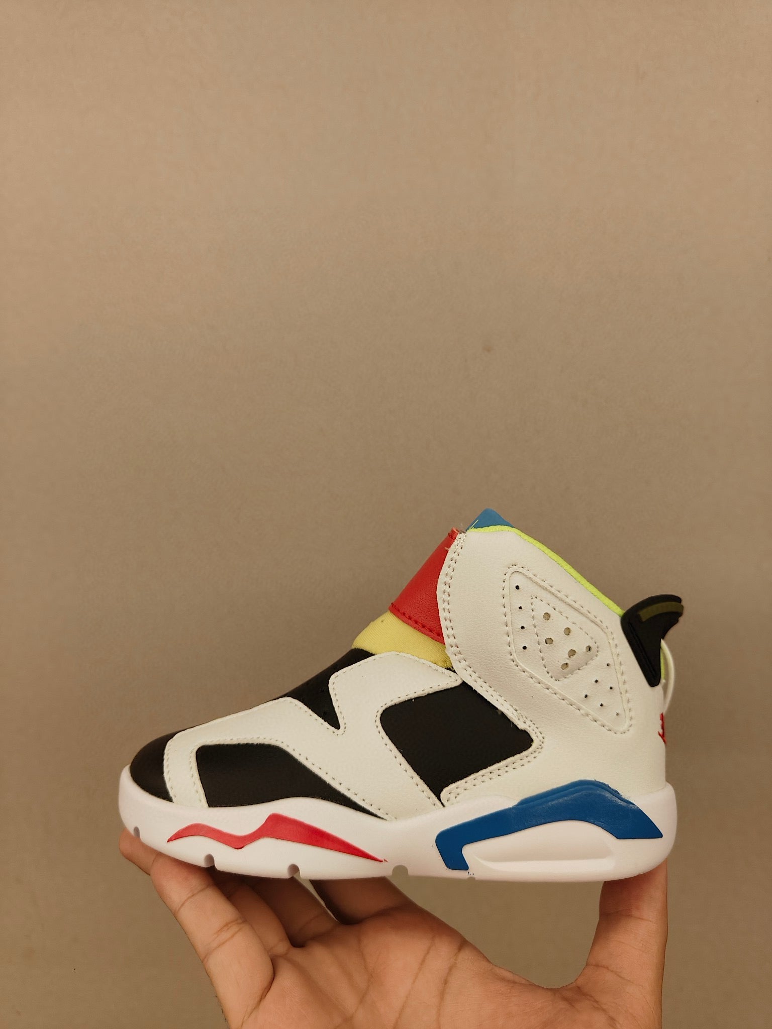 Joe 6 Velcro leather basketball shoes" white, black, red, blue"