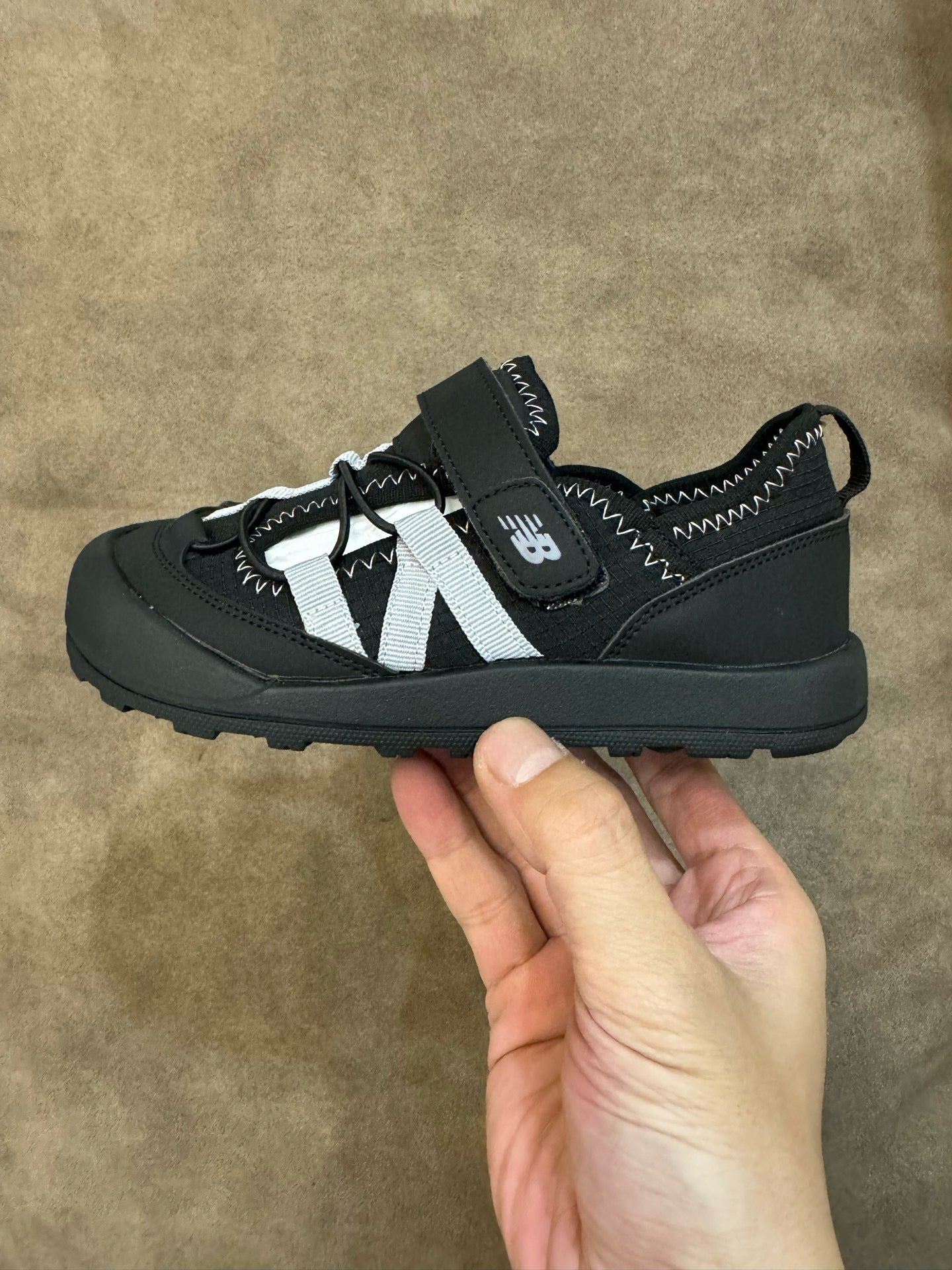 N3205 Velcro River Tracing Children's Sandals" black"