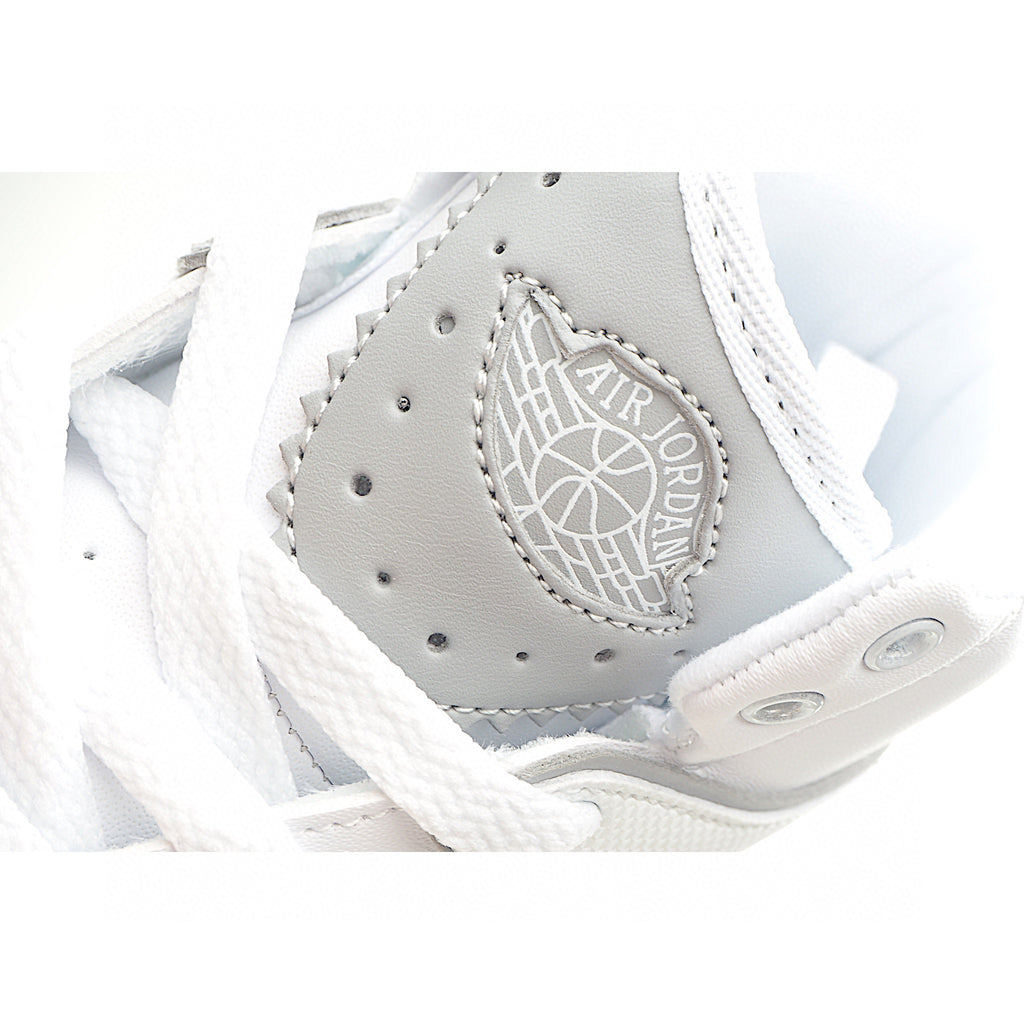 Jordan 2 retro running shoes for kids " white, gray"