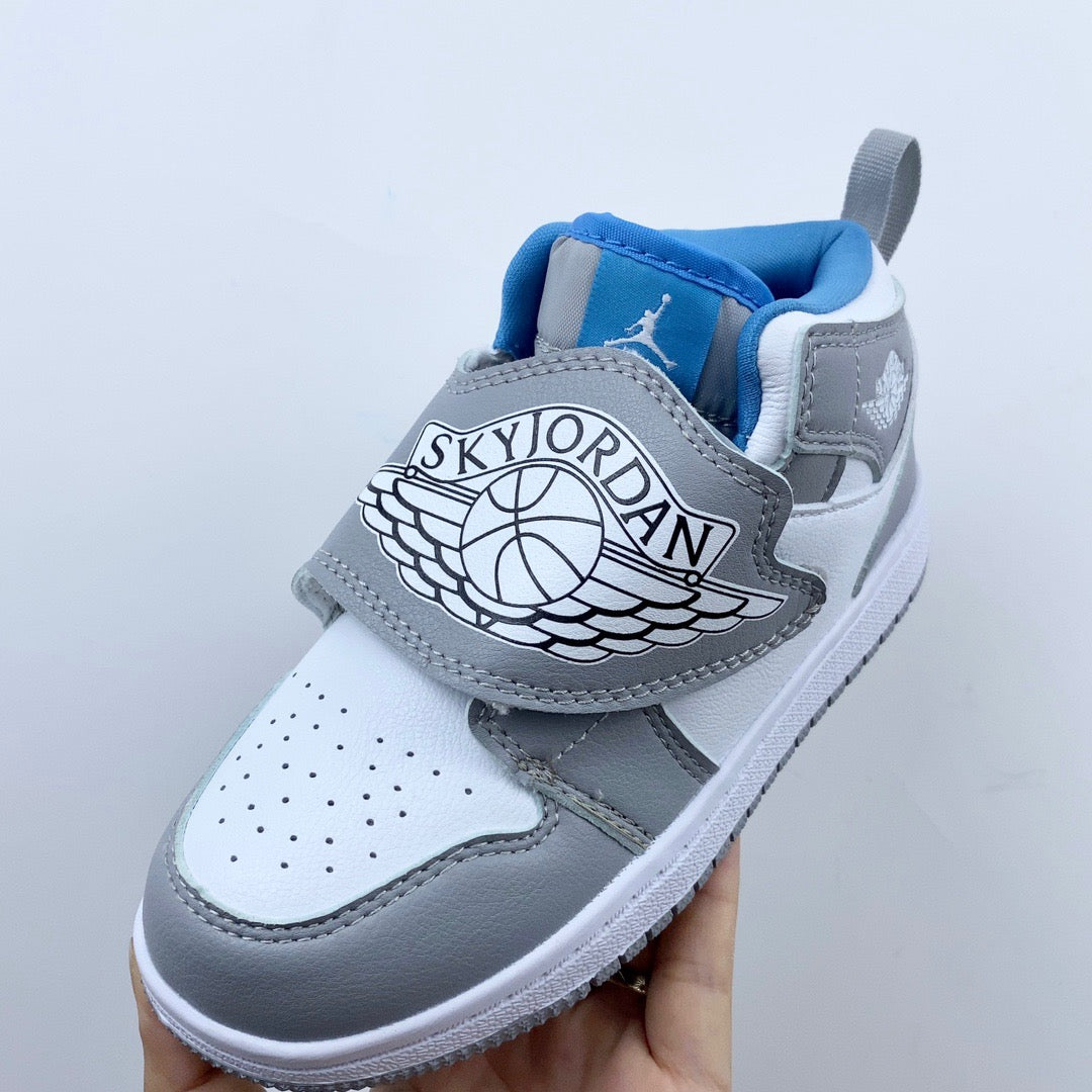 AJ Joe One-Wing Velcro Children's Shoes" white, grey"