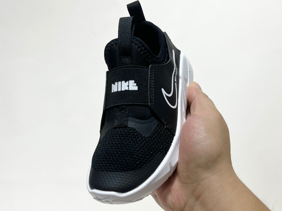 Nike's new barefoot slip" black"