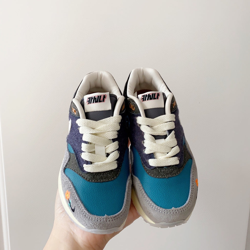 Nike co-branded children's air cushion