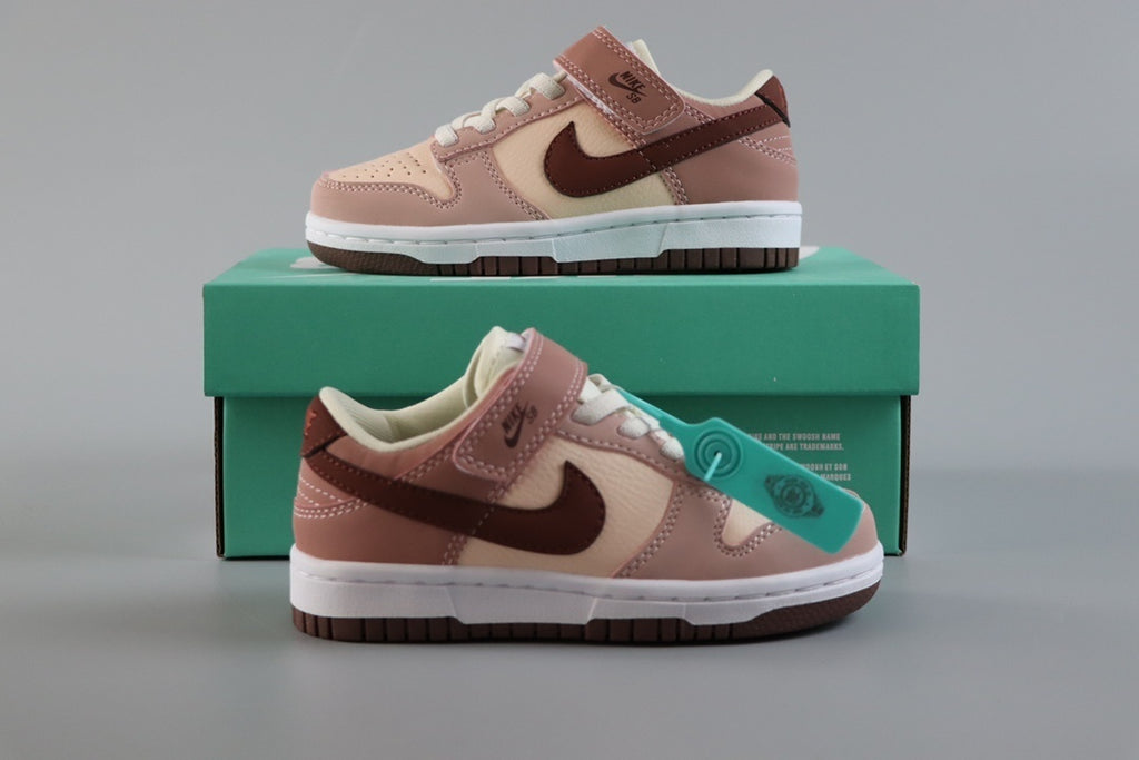 SB Velcro children's shoes