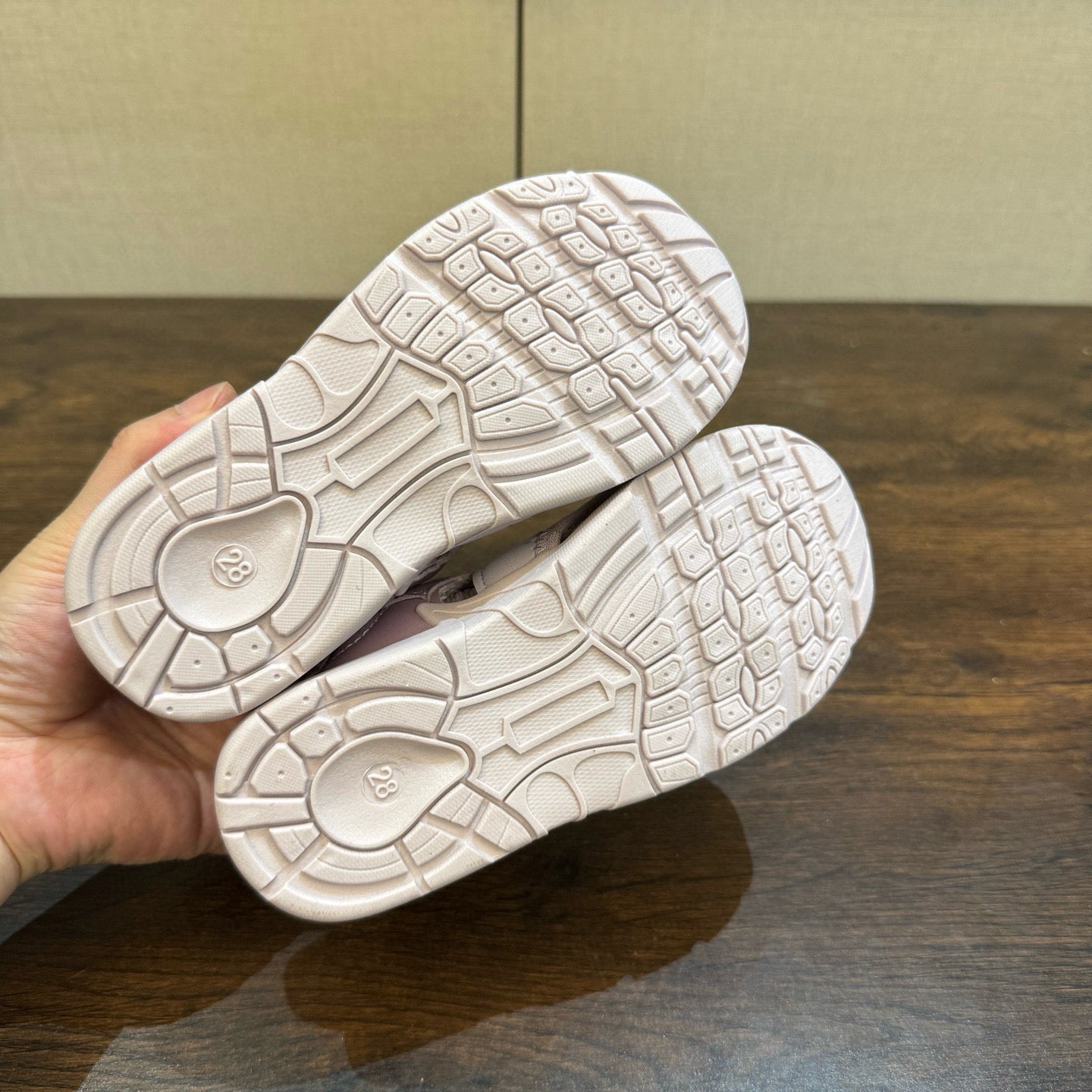 Miumiu co-branded river sandals "ight purple"