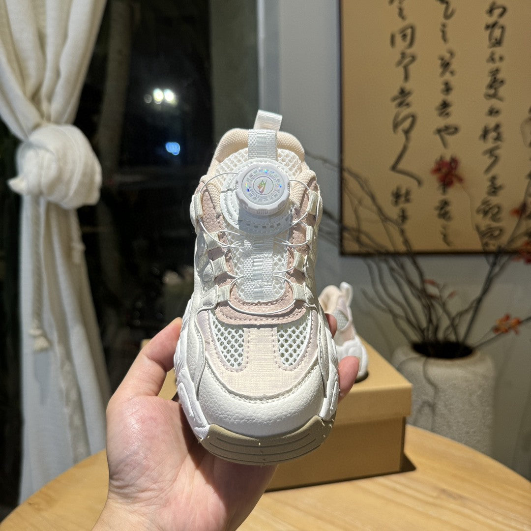 Nike Croissant Hollow Breathable Mesh" cream"