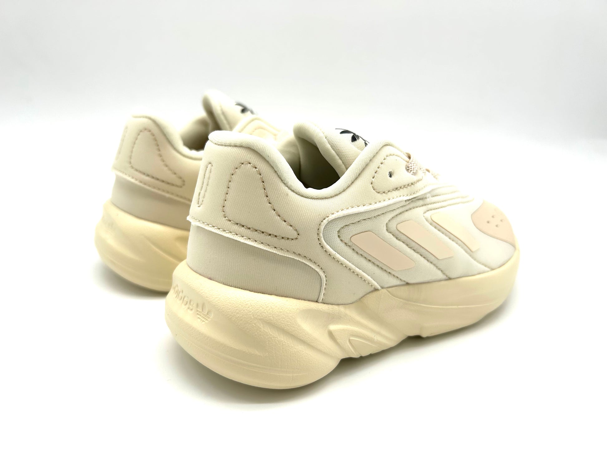 Adidas latest children's dad shoes "cream, very light beige"