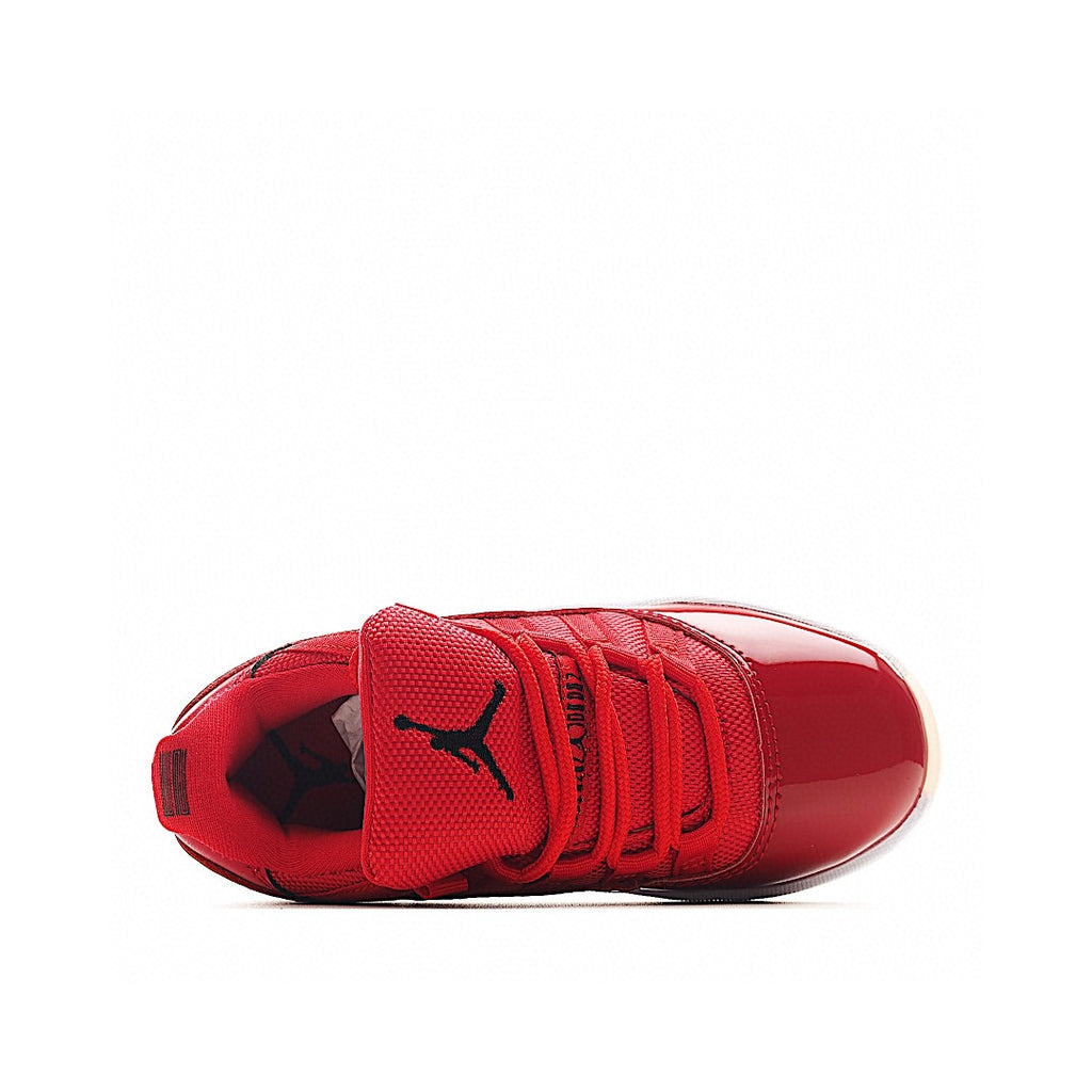 The classic AJ11 is back, mid-top" red"