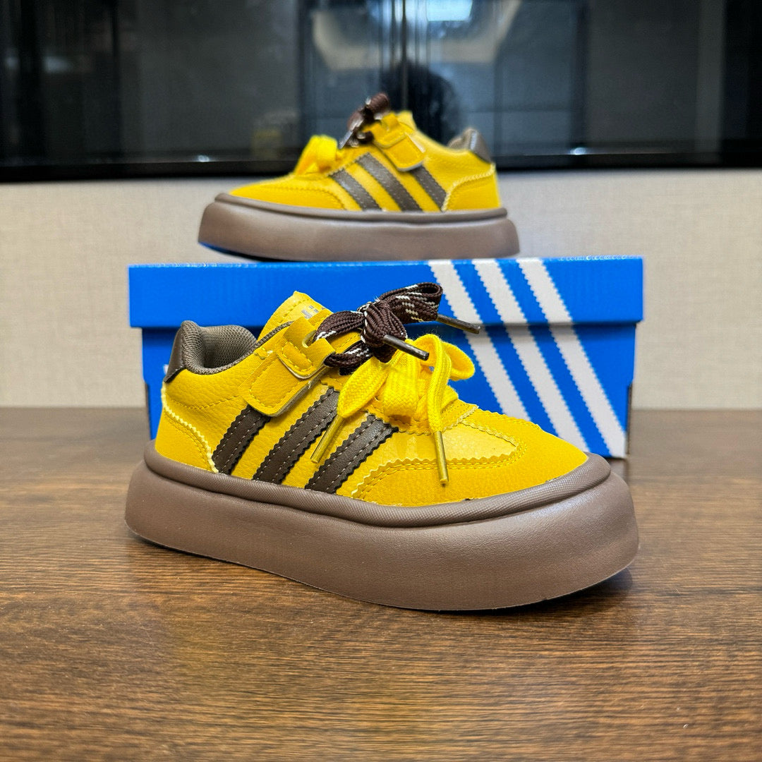 Adidas training invisible Velcro sneakers" yellow, brown"