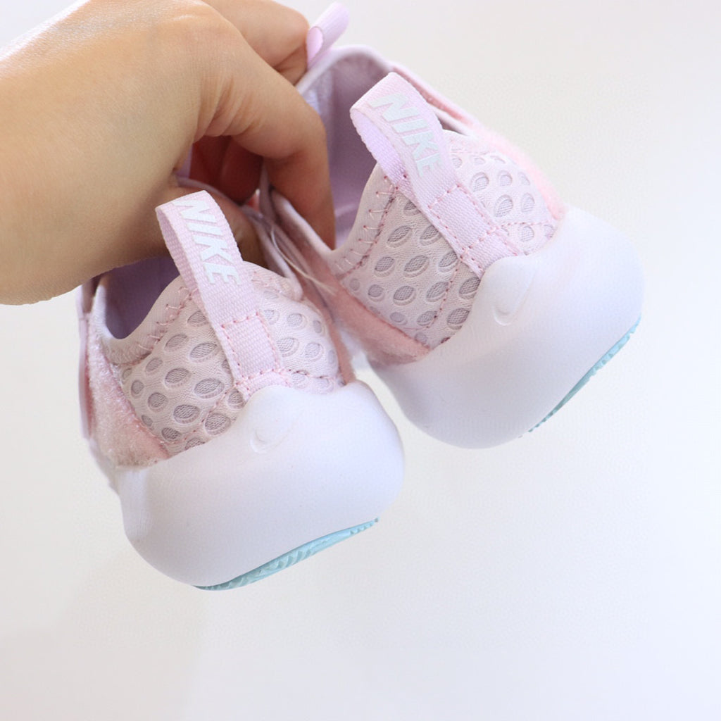 Nike Little UFO Large Mesh Velcro Children's Shoes" light pink"