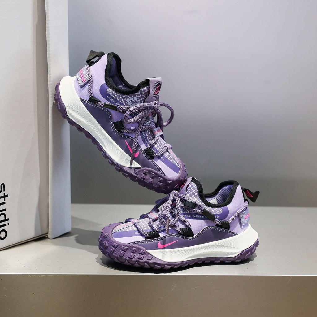 Nike ACG tire-soled hiking shoes " Purple"