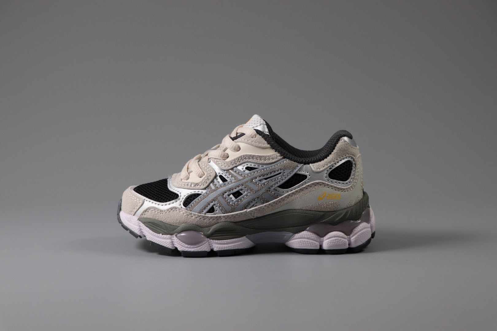 Asics Gel-NYC Professional" cream, black, gray"