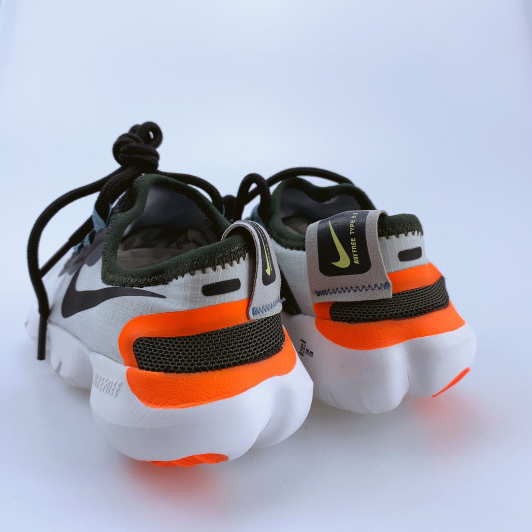 Nike Barefoot 5.0 Kids" light gray"