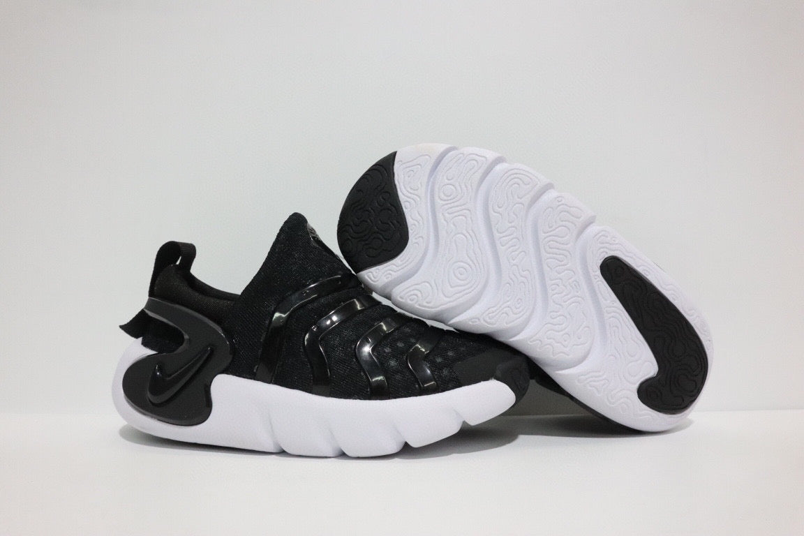 Caterpillar third generation mesh slip" black"