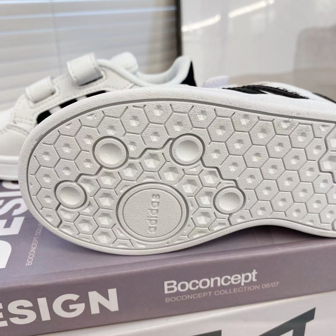 Adidas co-branded Velcro children's shoes" white, black"