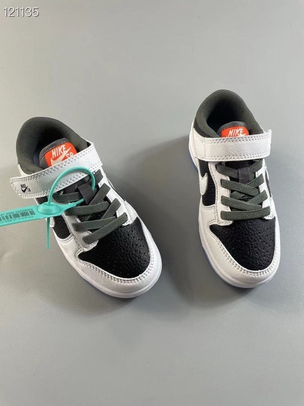 Nike SB single buckle sneakers" white, black"