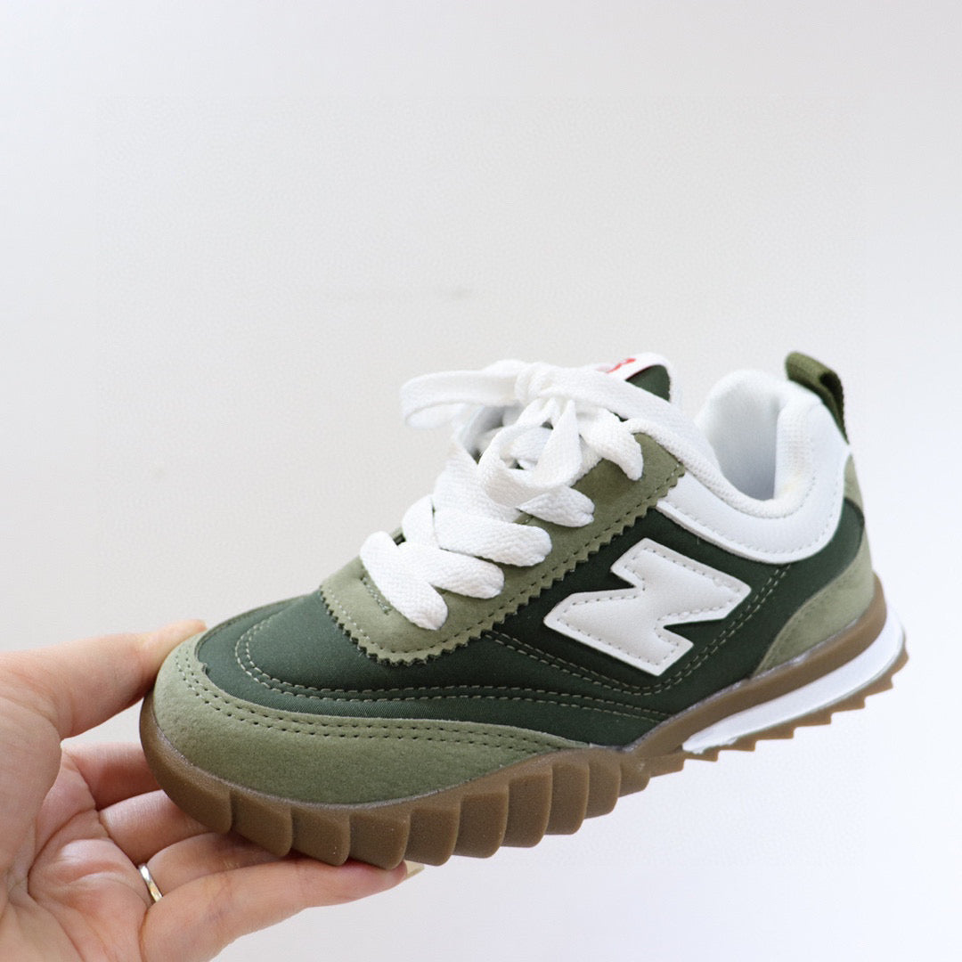 NB overseas version of the shoes" dark green"