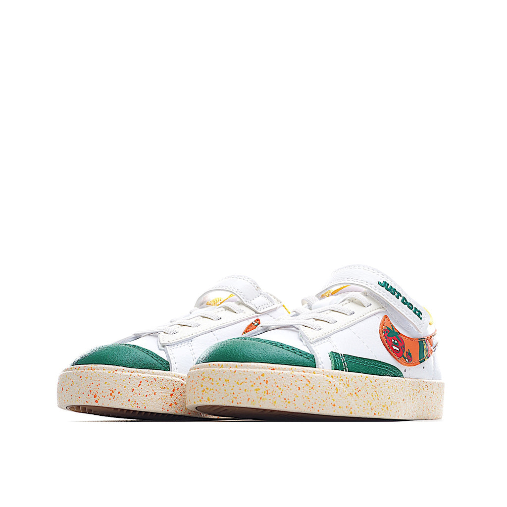 Trail Blazers Velcro Low-Top Kids Sneakers" white, orange"