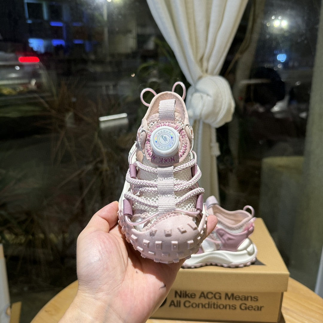 Popular NK hiking shoes and sandals" off white, light pink"
