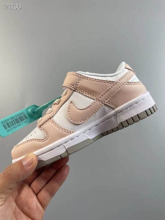 Nike SB single buckle sneakers" white, light pink"