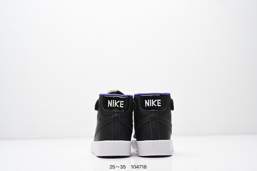 Nike Trail Blazers High-Top Velcro Kids Shoes