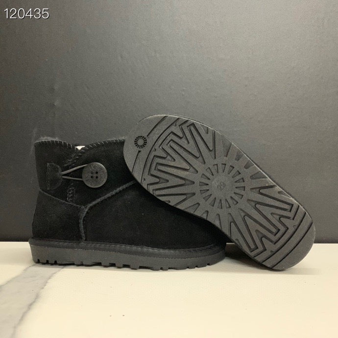UGG mahogany buckle children's snow boots" black"