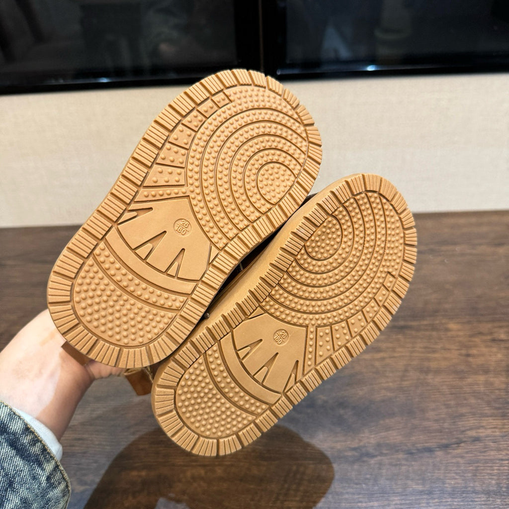 U-GG Capibara Snow Boots Leather" brown"