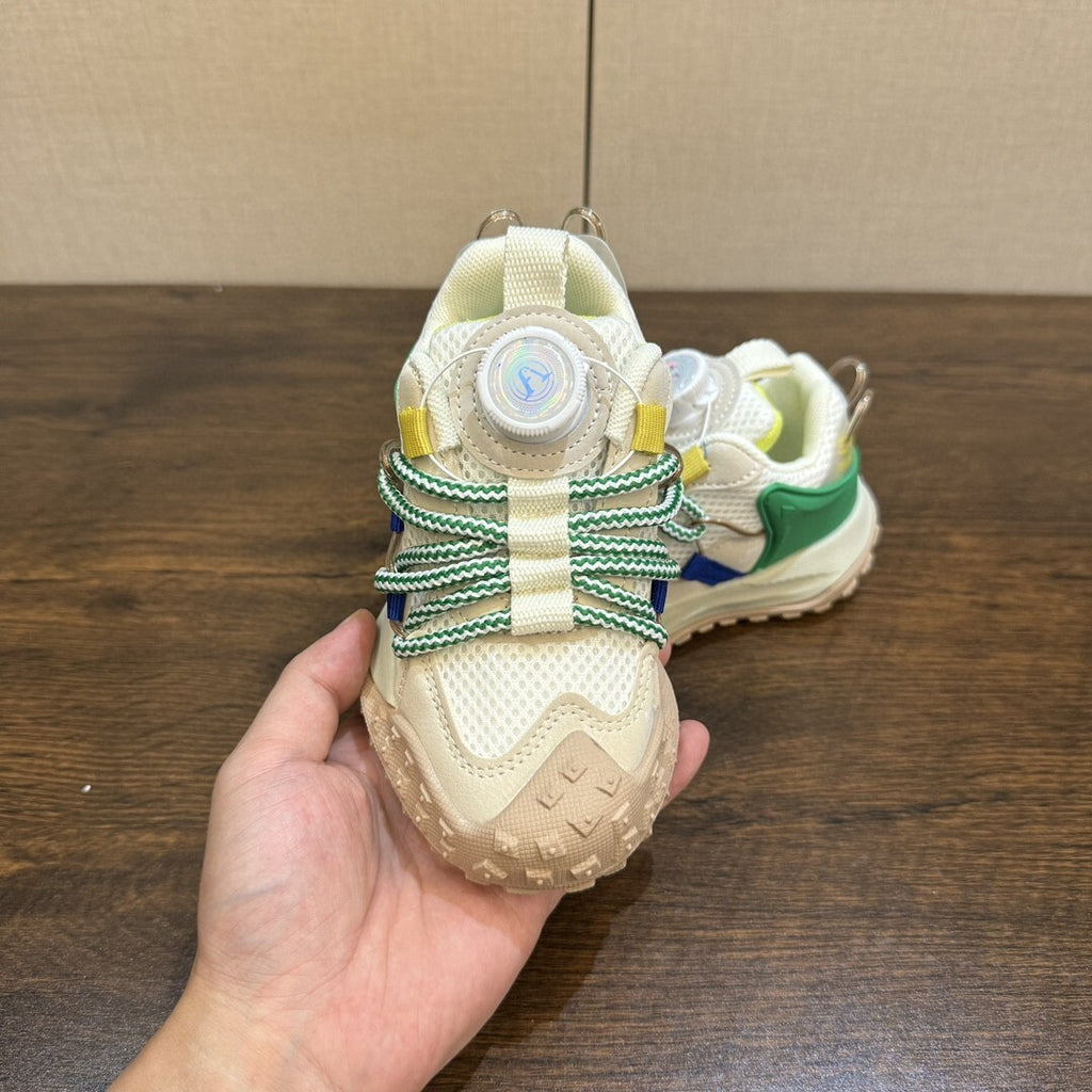 Nike ACG outdoor hiking shoes" green"