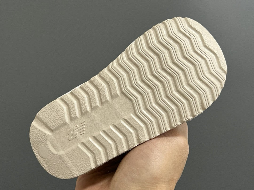 G version of Birkenstock Velcro sandals for children" light beige"