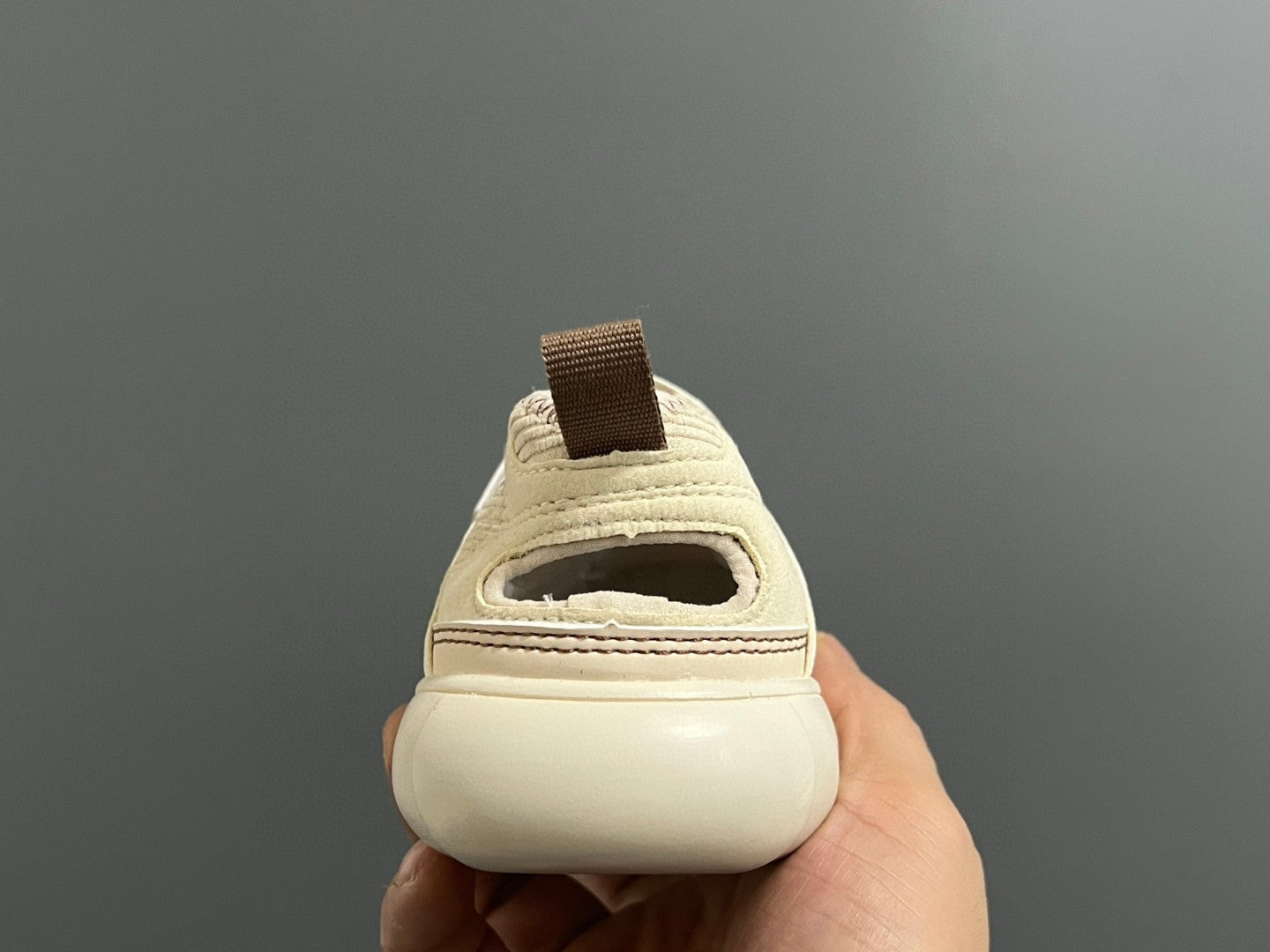NB new 920 Mary Jane mesh stitching Velcro children's sandals" light beige"