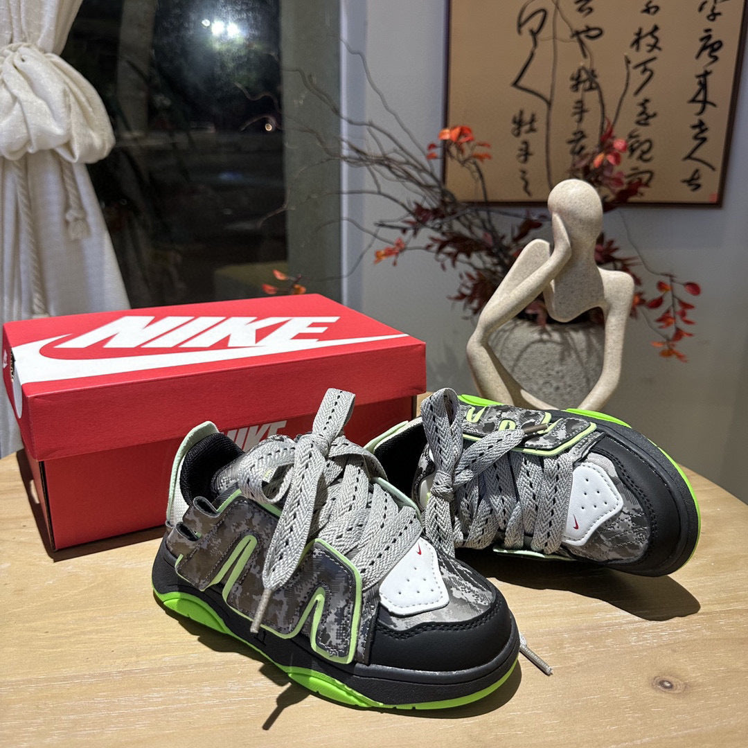 Nike overseas limited edition joint Velcro