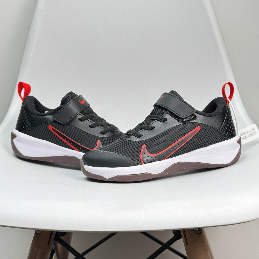 Nike ZOOM Moon Landing Children's Running Shoes" white"