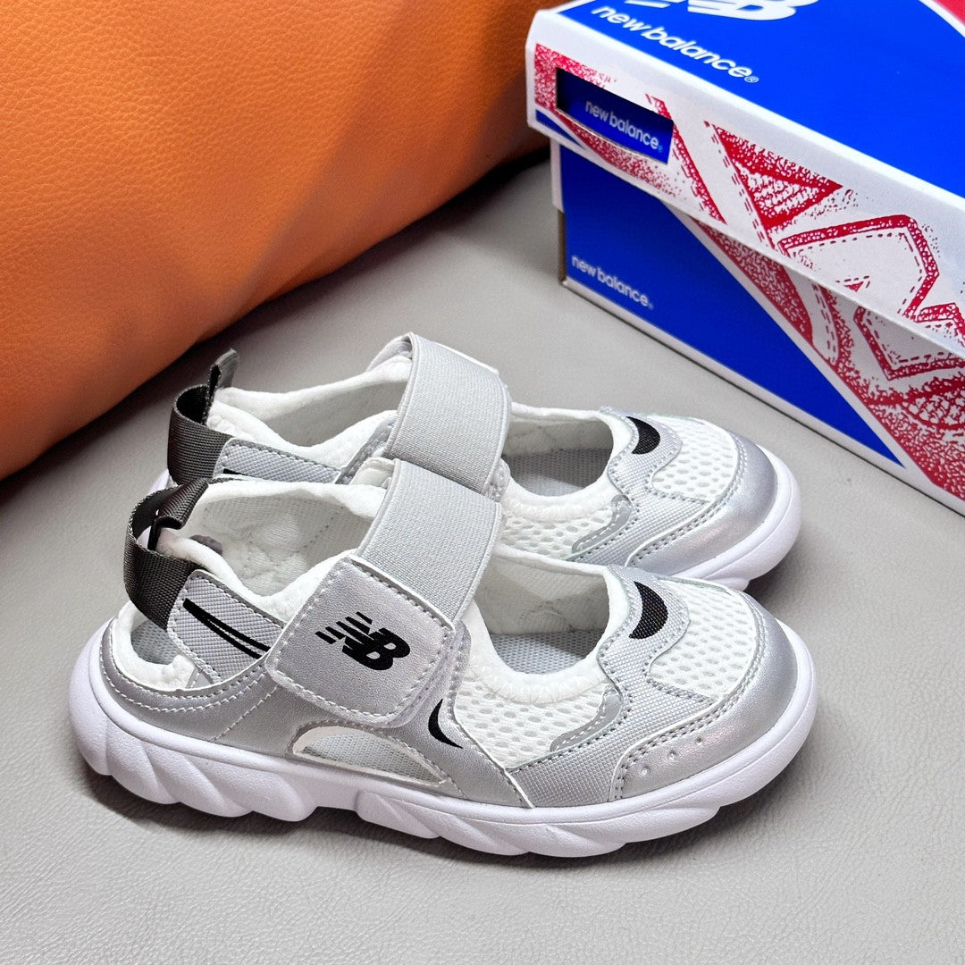 NB920 children's sandals children's beach sandals" white, silver"