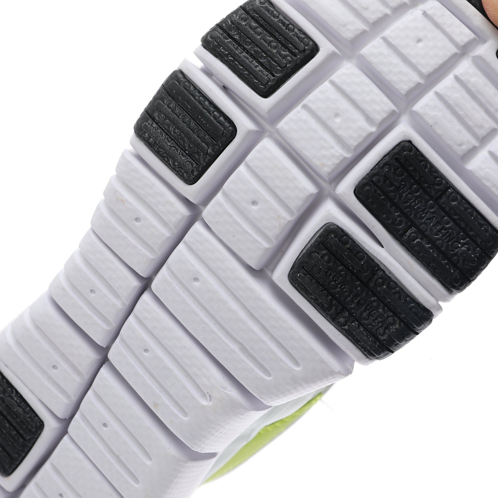 Nike Caterpillar Mesh Kids Shoes" white, gray"