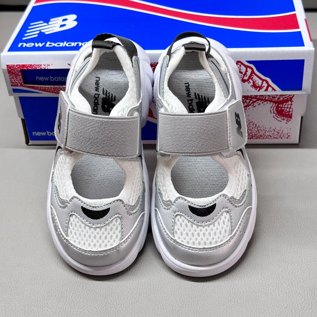 NB920 children's sandals children's beach sandals" white, silver"