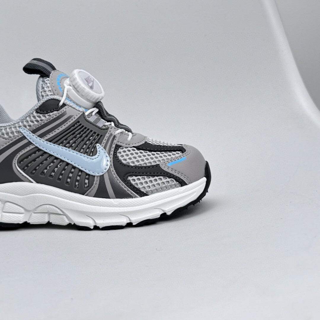 Nike Zoom V5 Retro Sneakers