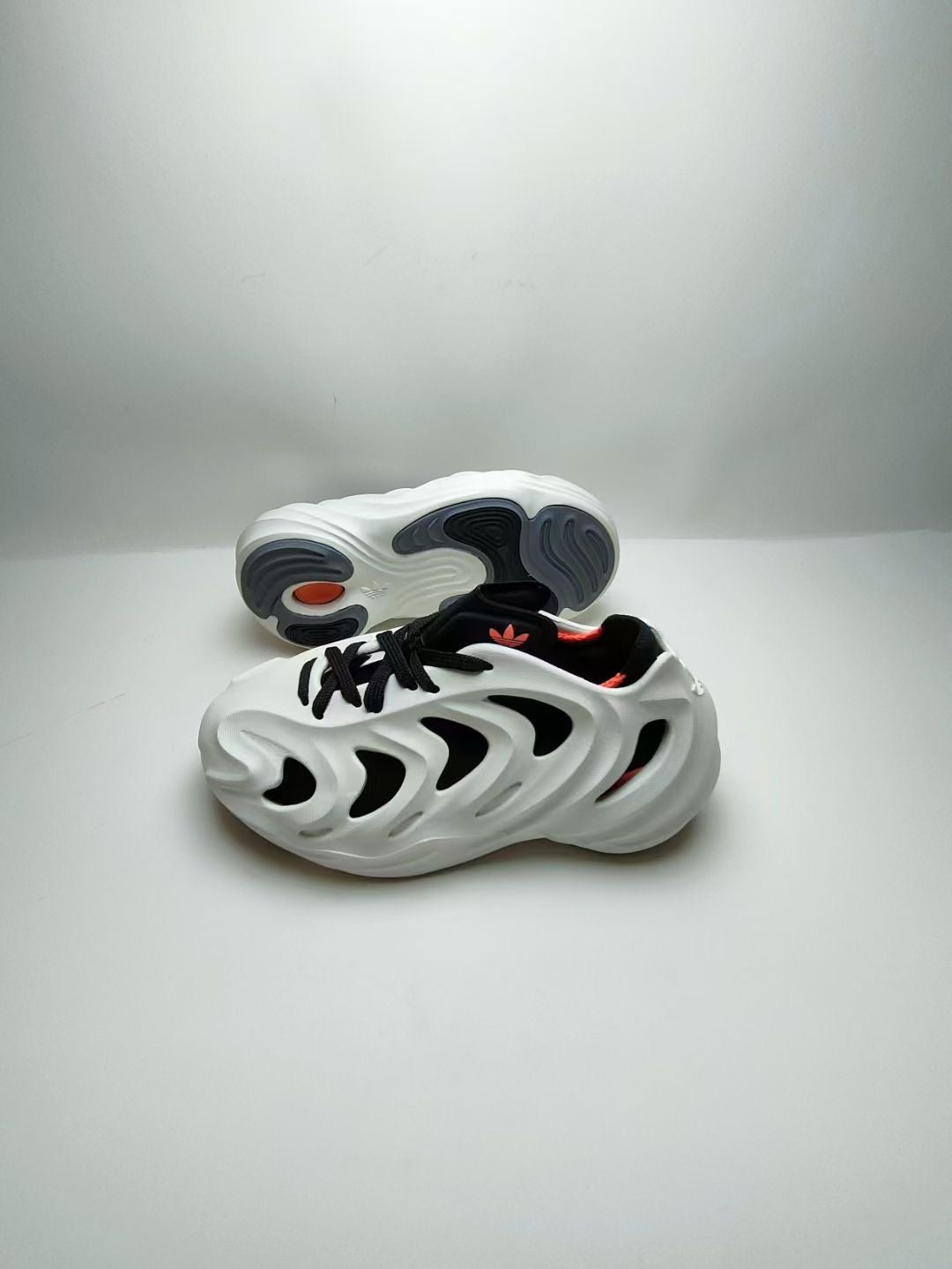 ADIDAS clover adiFOM boys and girls hole shoes " light gray"