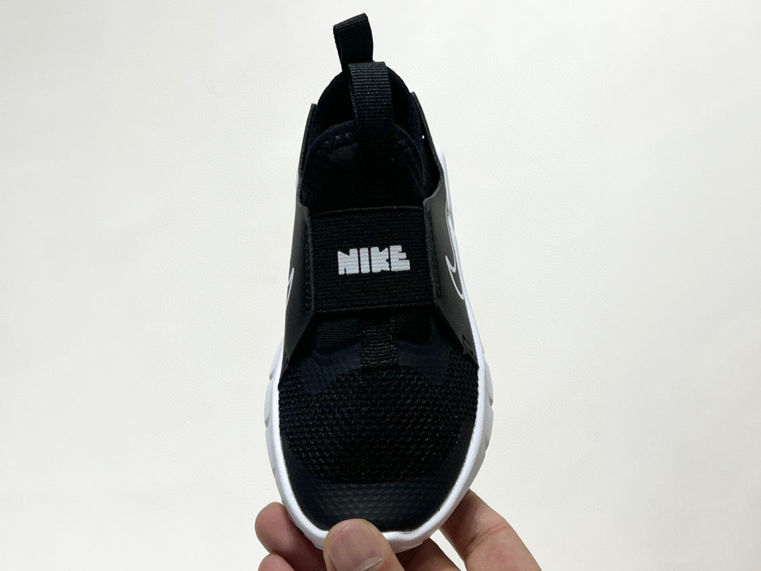 Nike's new barefoot slip" black"