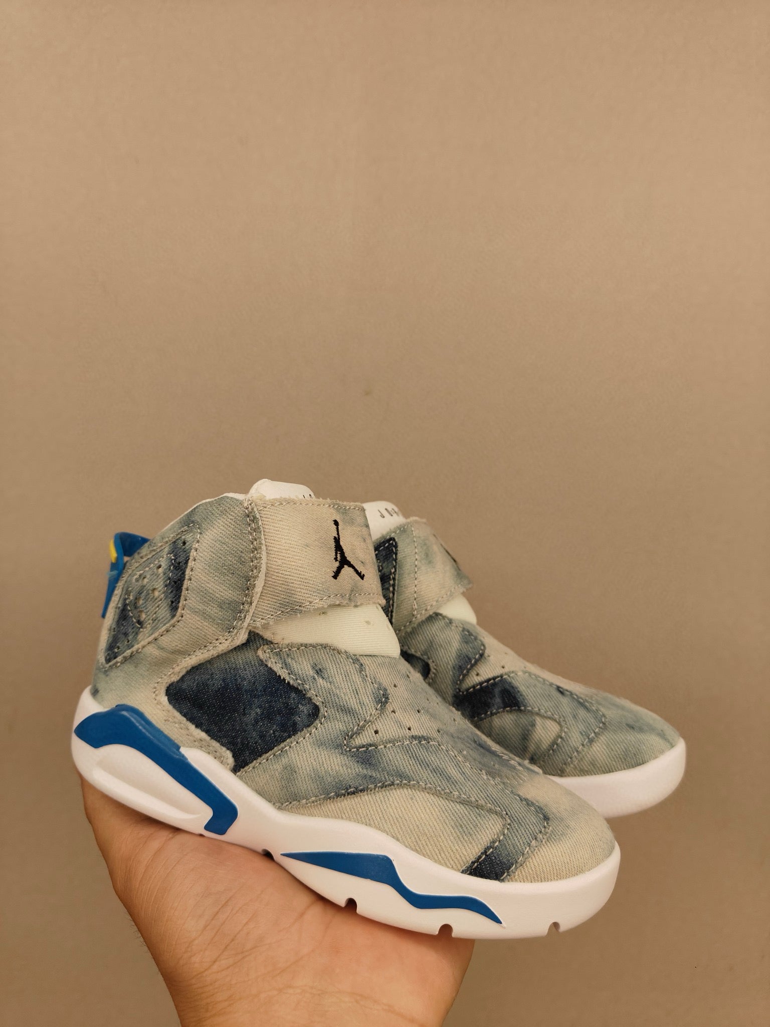 Joe 6 Velcro leather basketball shoes" light blue/denim"