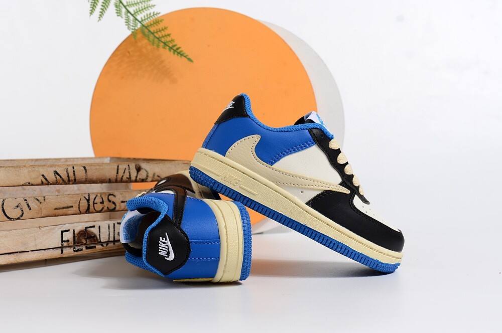 Air Force low-top lace-up sneakers" white, white, blue, camel"
