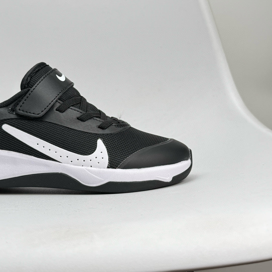 Nike ZOOM Moon Landing Children's Running Shoes" Black"