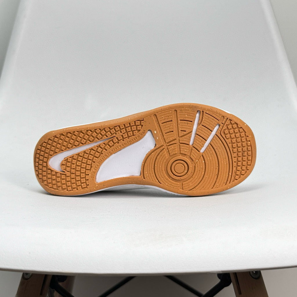 Nike ZOOM Moon Landing Children's Running Shoes" White"