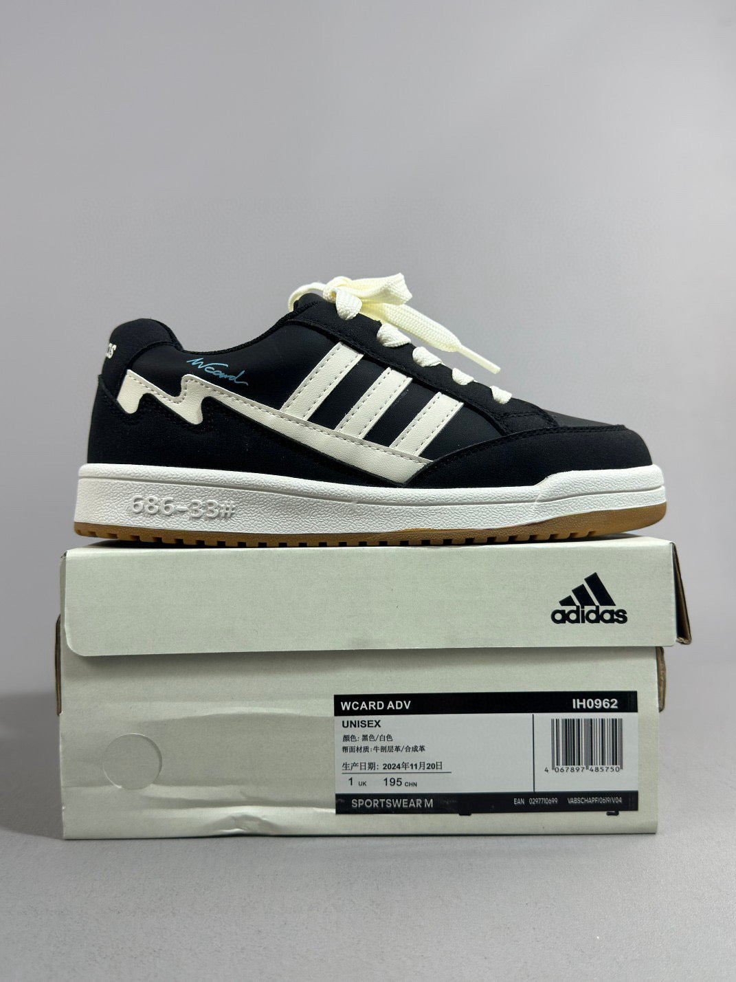 Adidas WCARD ADV classic retro sneakers" black"