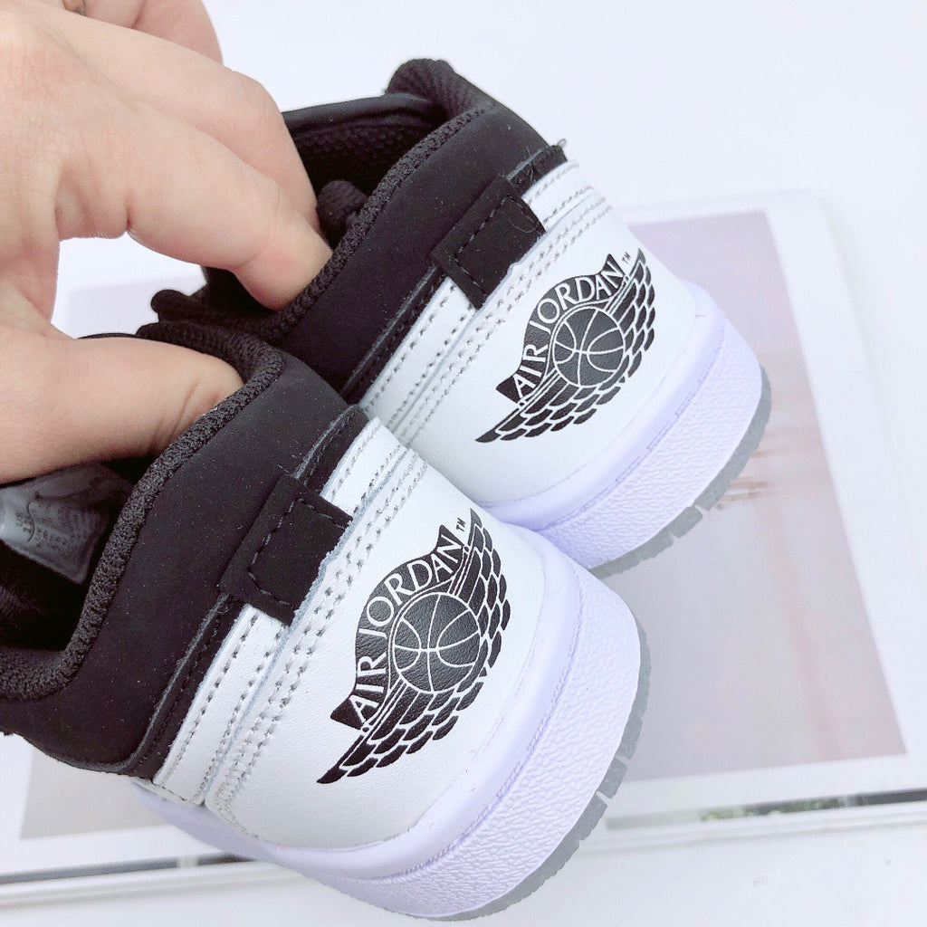 Joe 1 low-top elastic buckle parent-child shoes" black, white"