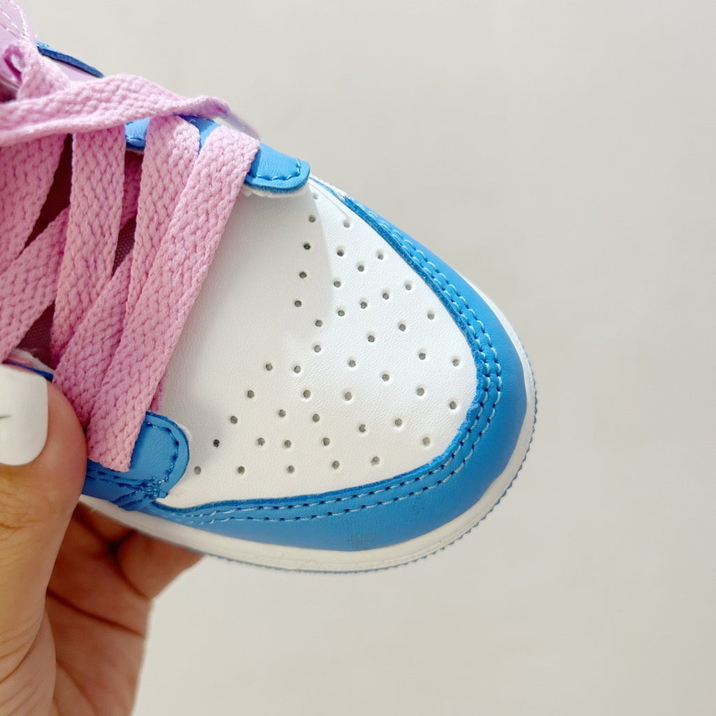 AJ1 Super Mario joint" pink, blue"